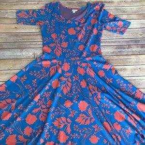 ❌SOLD❌Lularoe Nicole dress
